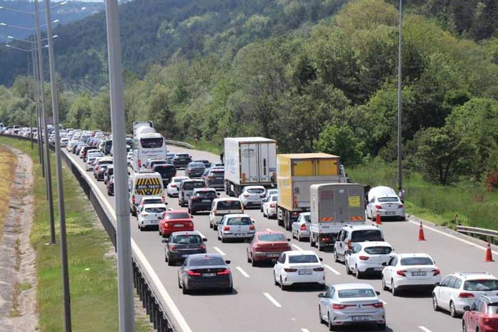 Bayram tatiinde Bolu Dağı T&uuml;neli'nden Ankara istikametinde rekor ge&ccedil;iş! - Resim : 4
