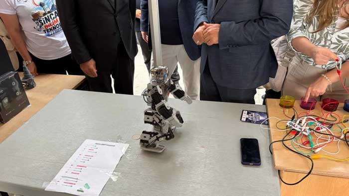 Sincan Belediyesi'nin düzenlediği festivalde bilim ve teknoloji rüzgarı esti - Resim : 4