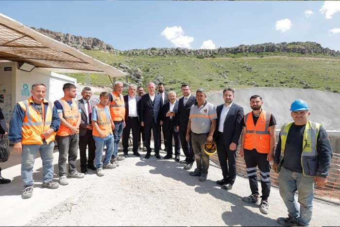 Ankara ile Kayseri'yi bağlayacak hızlı tren hattında yüzde 42 ilerleme - Resim : 2