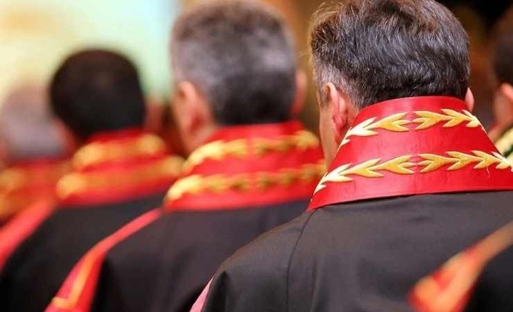 HSK kararnamesiyle 4 bin 967 hakim ve savcı için görev yeri değişikliği yapıldı
