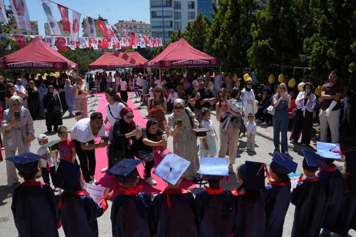Keçiören Belediyesi Çocuk Gelişim Merkezlerinde mezuniyet coşkusu yaşandı - Resim : 3