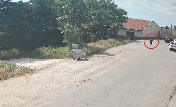 Kırıkkale'de geri manevra yapan kamyonun çarptığı yaşlı kadın hayatını kaybetti