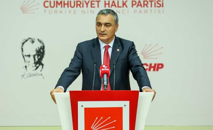 CHP'de Antalya ve Kayseri il yönetimleri görevden alındı