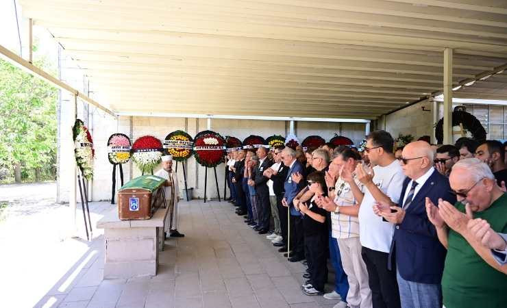 Savunma sanayisinin öncülerinden Ahmet Mithat Ertuğ, Ankara'da son yolculuğuna uğurlandı