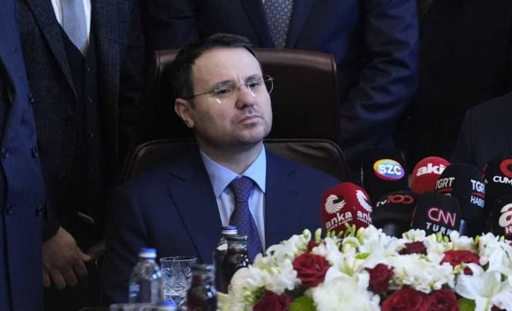 Akın Gürlek: "FETÖ'ye ve tüm vesayet odaklarına karşı mücadelemizi sürdürüyoruz"