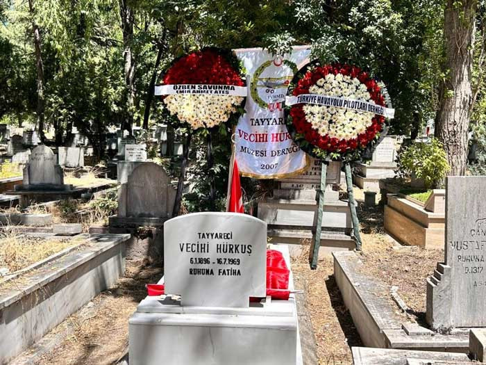 Vecihi Hürkuş, Ankara'da kabri başında anıldı