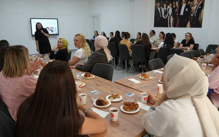 Keçiören Belediyesinden ailelere yönelik 'Ergenlik Dönemi' semineri - Resim : 2