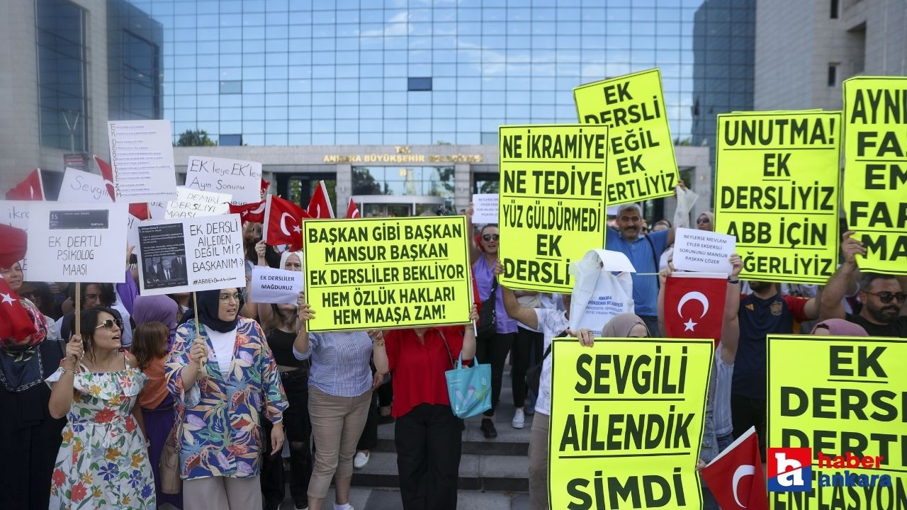 Usta öğreticiler özlük haklarının iyileştirilmesi talebiyle Ankara Büyükşehir Belediyesi önünde basın açıklaması yaptı