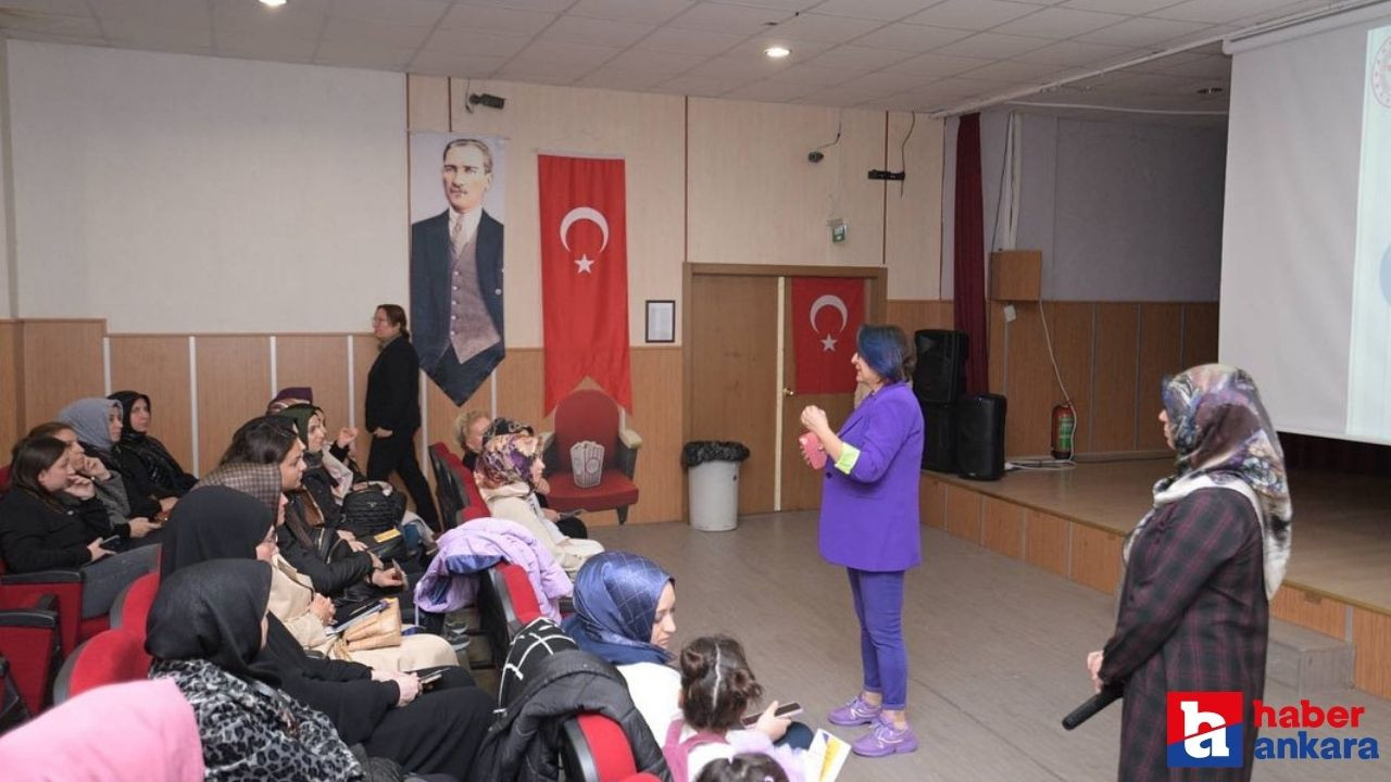 Pursaklar Belediyesi'nden Kadına Şiddete Yönelik Farkındalık Semineri