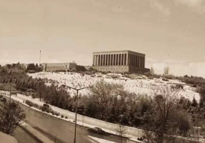 anitkabir-1960.jpg