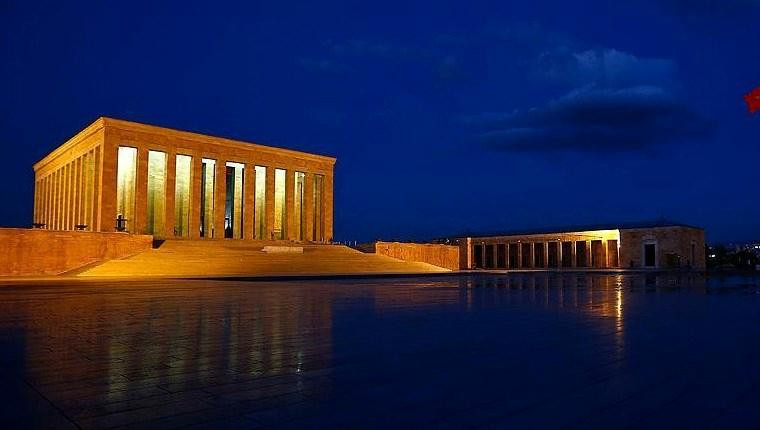 anitkabir-128578-4de09.jpg